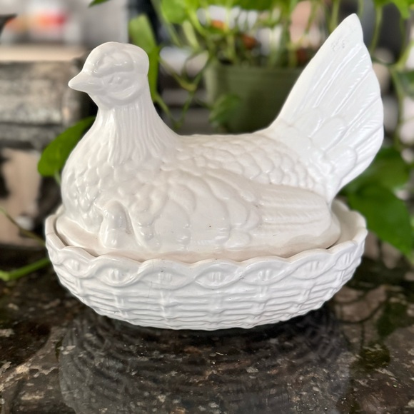 SOLD >>>Vintage nesting hen egg storage dish - Portmeirion Pottery - Picture 7 of 10
